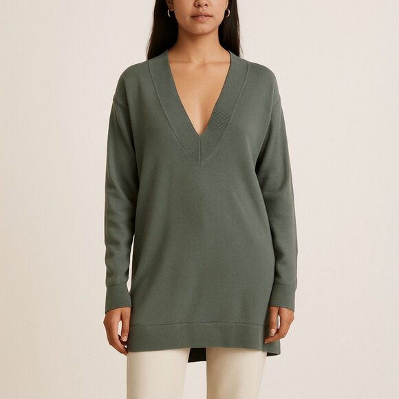 Wilfred Aritzia Devry Olive Green Merino Wool V-Neck Sweater Size S - Picture 1 of 6